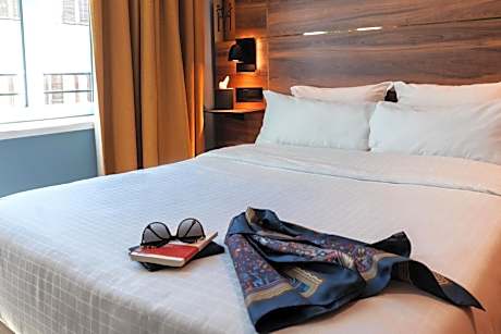 Executive King Room