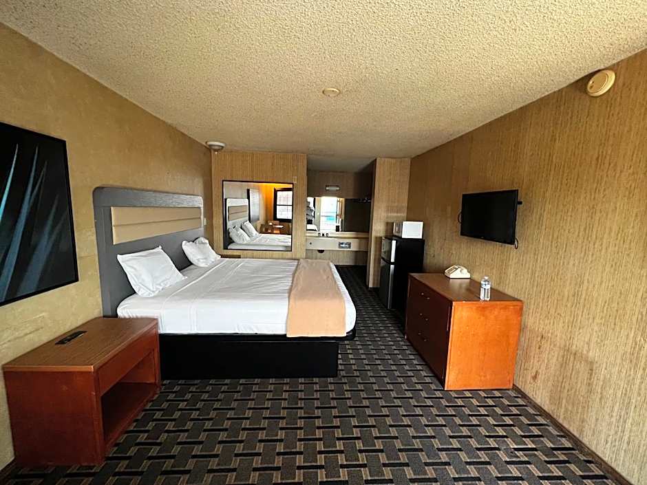 Casa Playa Inn & Suites Stanton Anaheim Area
