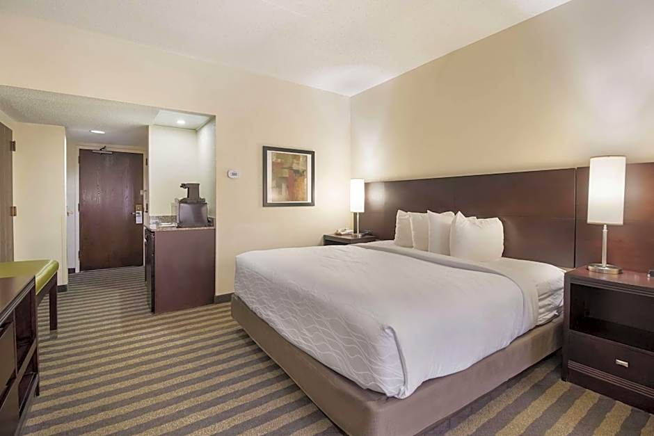 Best Western Suites Near Opryland