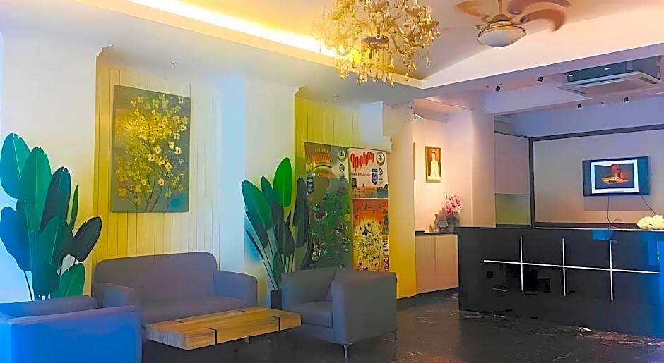 D Eastern Hotel
