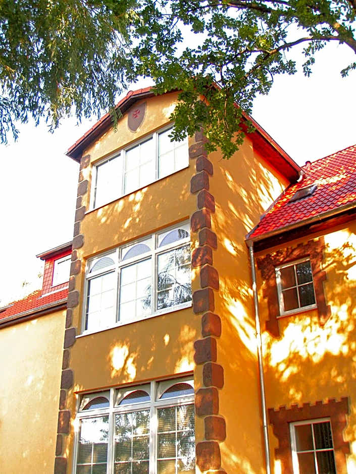 Ostsee-Rittergut-Rügen mit BinzHotel & OrdensKapelle & RomantikGut