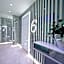 Hotel 9