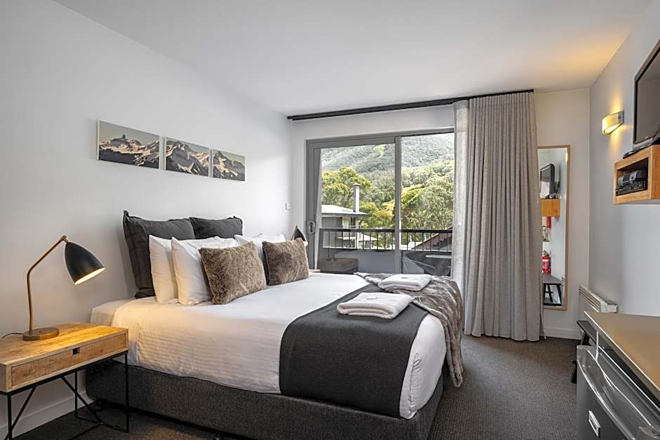 Snowgoose Apartments