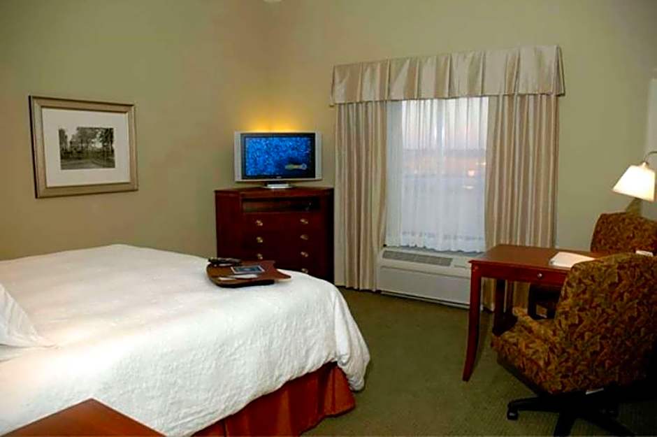 Hampton Inn By Hilton Calera