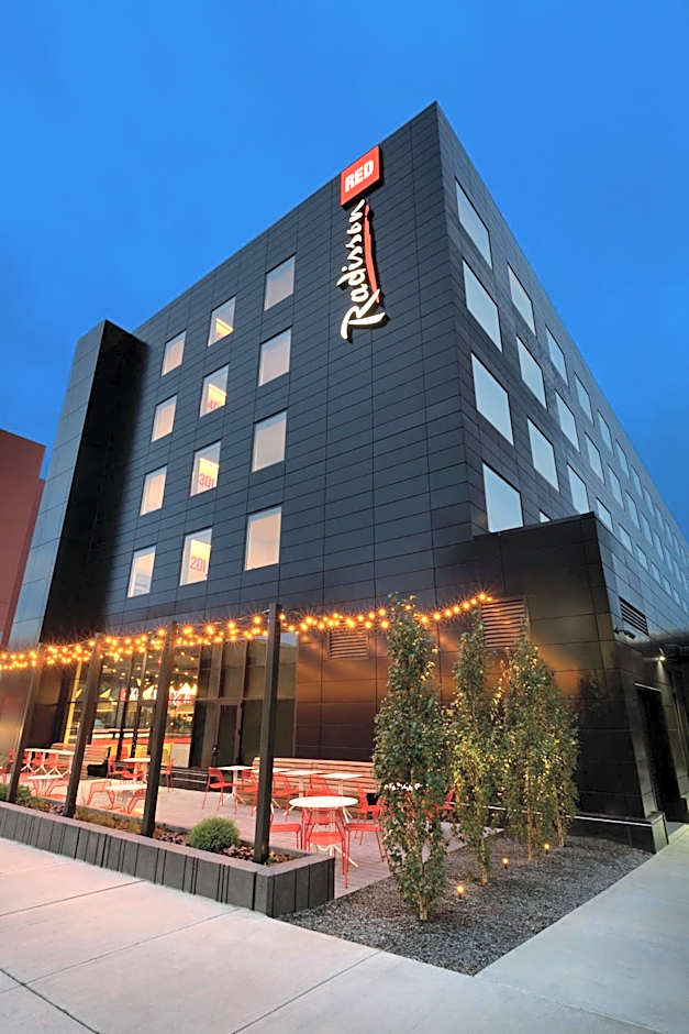 Radisson Red Minneapolis Downtown