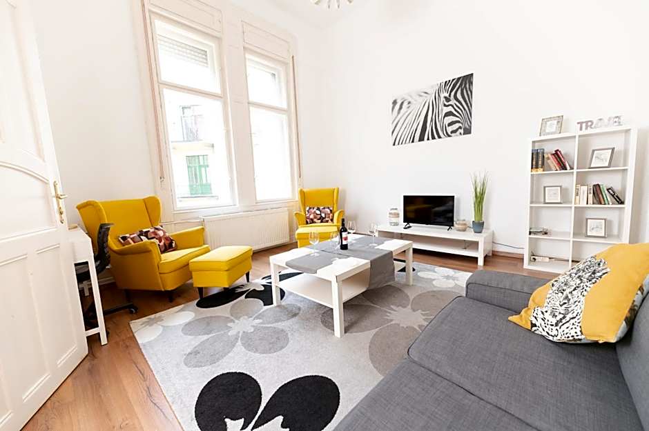 Danube Dwelling Aulich utca 3