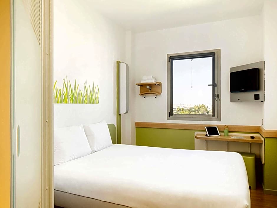 Ibis Budget Sevilla Aeropuerto