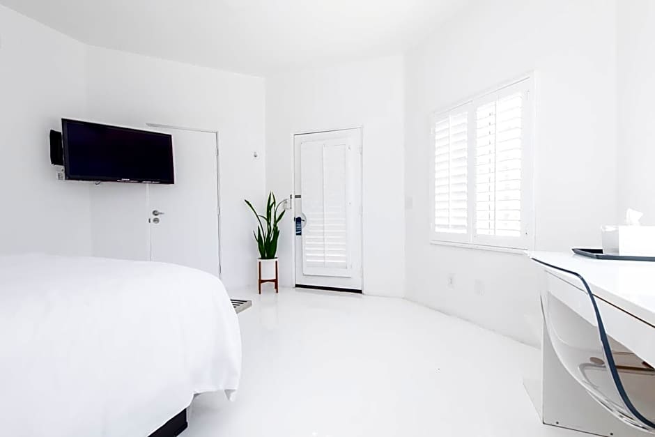 Alcazar Palm Springs