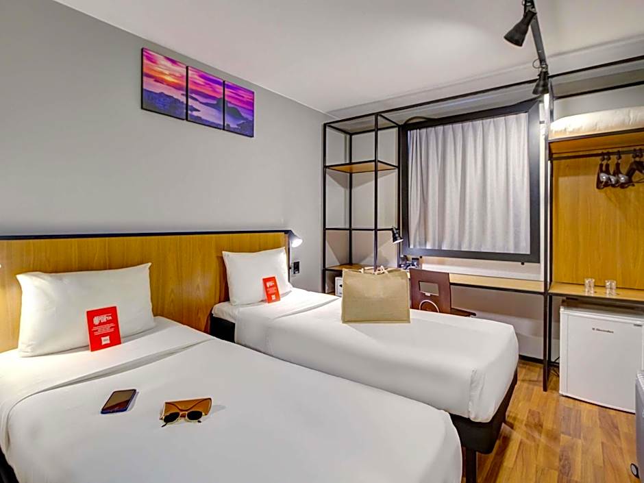 Ibis Copacabana Posto 2