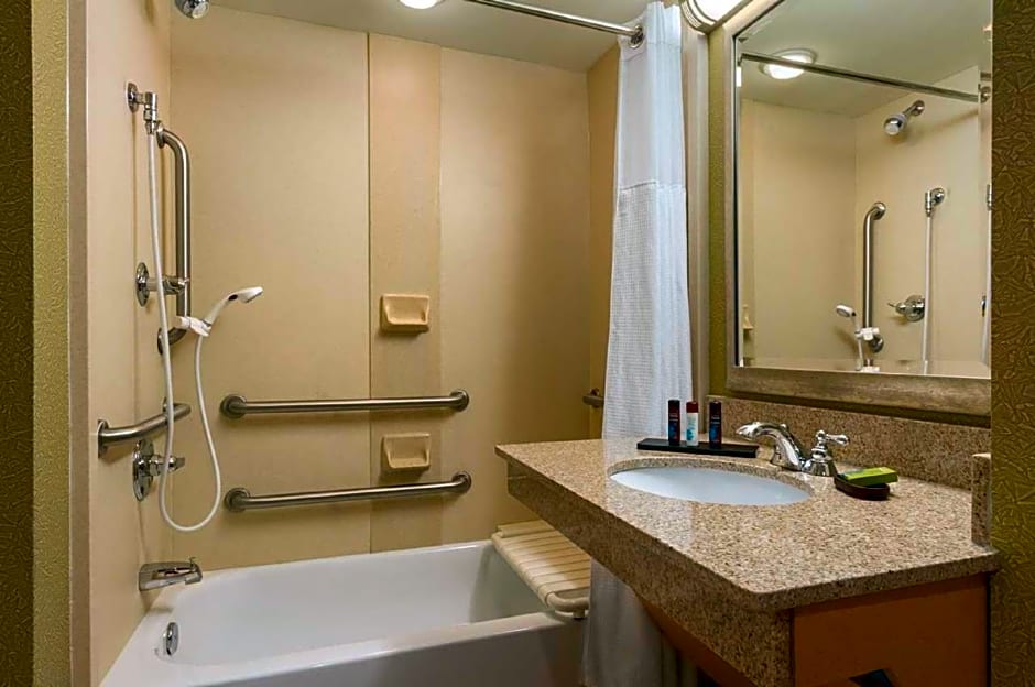 Embassy Suites Northwest Arkansas - Hotel, Spa & Convention Center