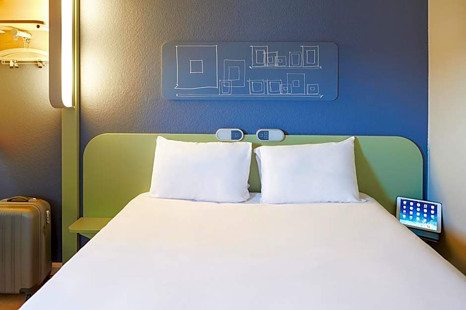 Ibis budget Valenciennes Petite Forêt