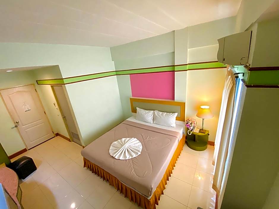 Polkadot Hostel