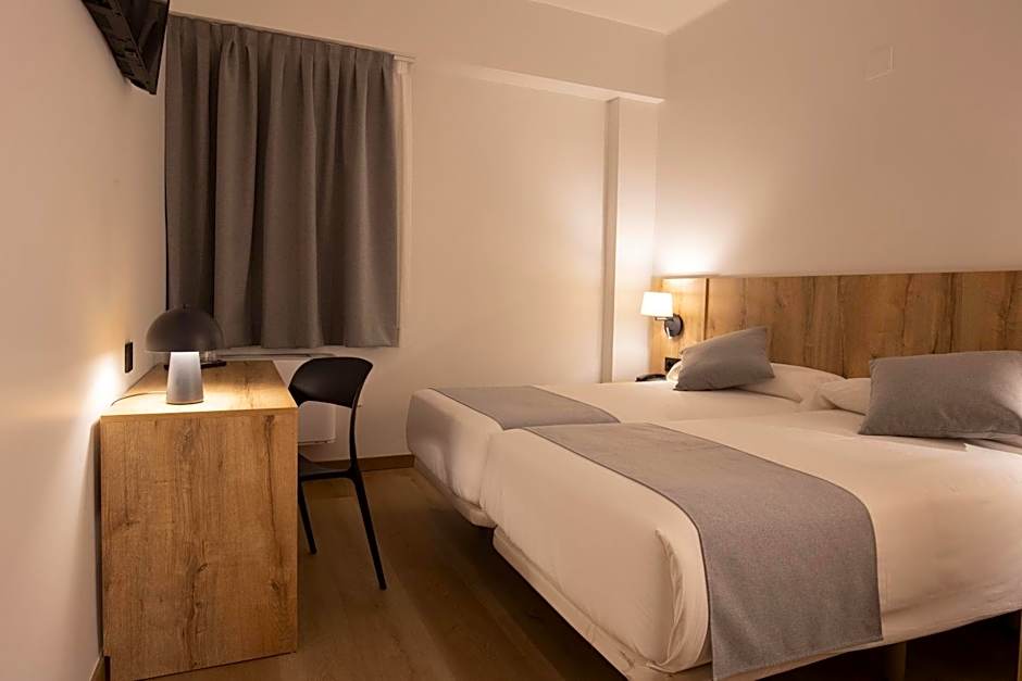 Photo 1 of 4 of Interior Double Room
