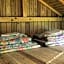 Heart Land Hills in Noto 35 Cabin A