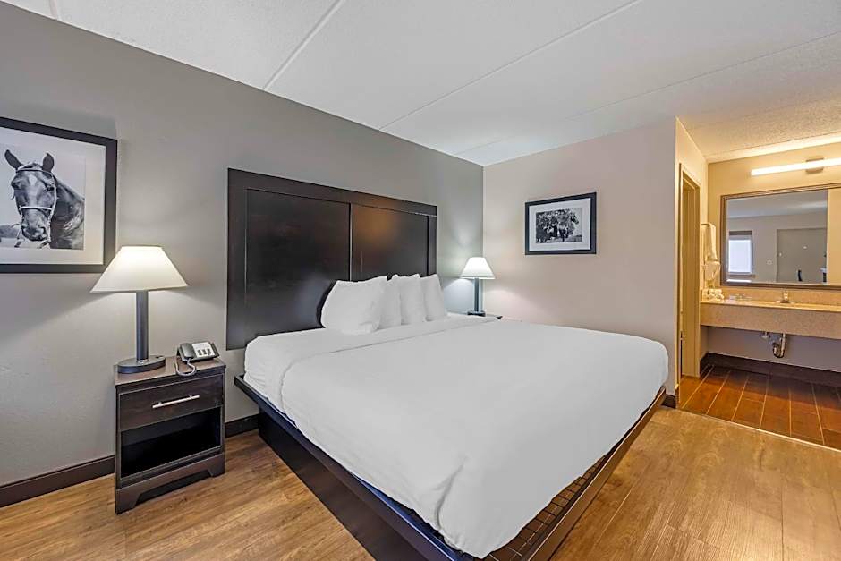 Best Western Celebration Inn & Suites