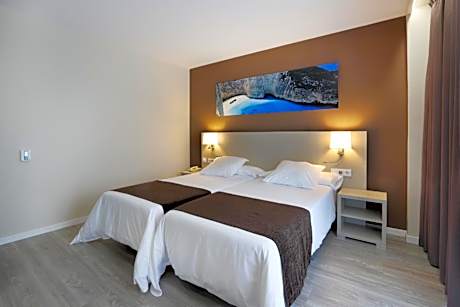 Twin Room - Disability Access