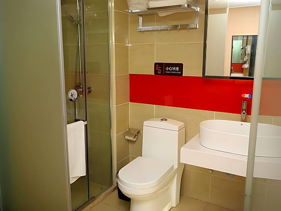 GreenTree Alliance Hotel Chongqing Jiefangbei Walking Street – Chungking (Chongqing)