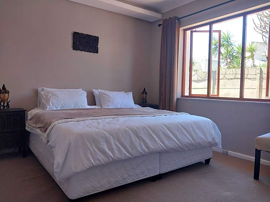 Serenity Shores Backpackers