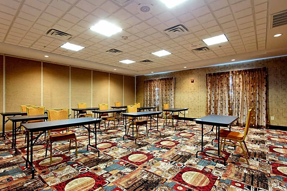Holiday Inn Express Hotel and Suites - Odessa By IHG
