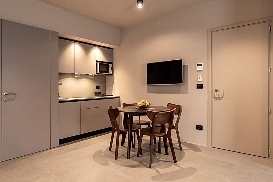 Amare Suite & Apartments