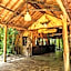 Exploreans Mara River Camp