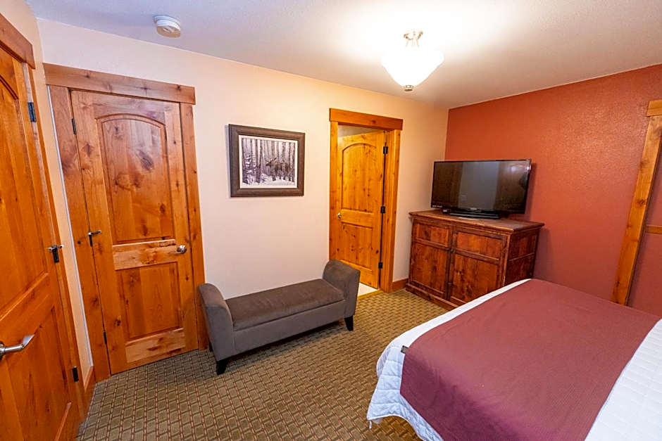 Silver Moon Inn