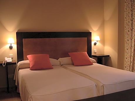 Hotel Rural El Jardin de la Hilaria