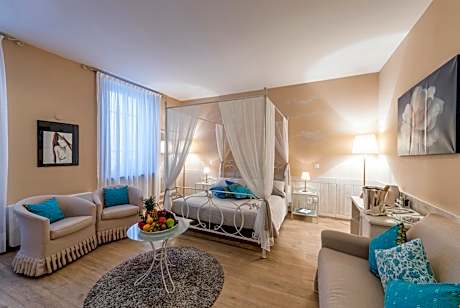 Superior Double Room with Lake View