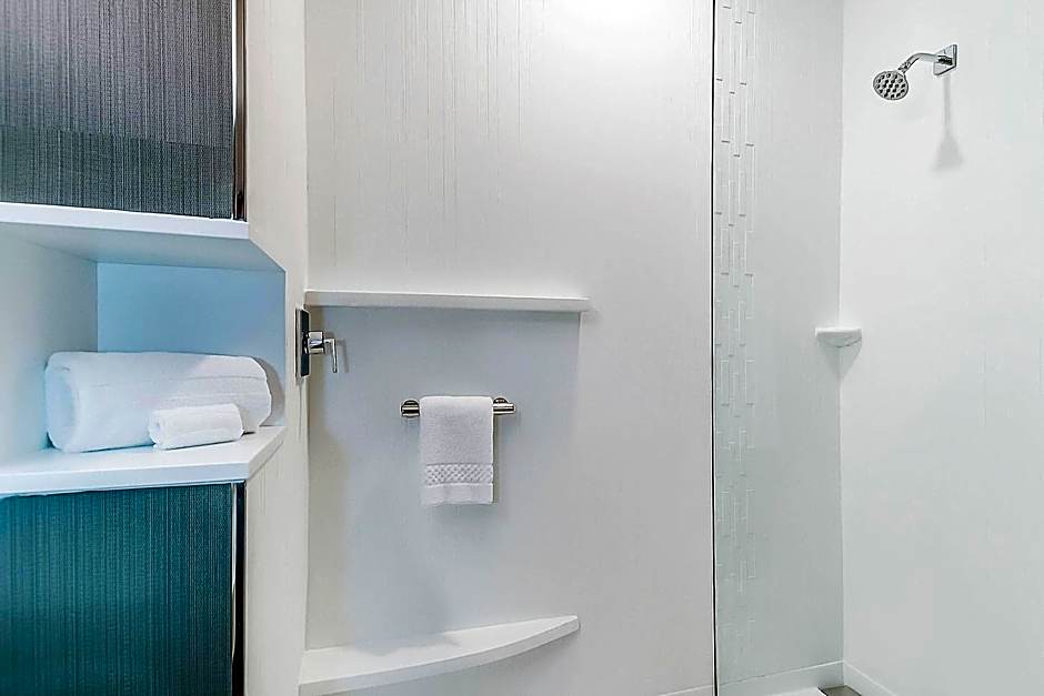 Courtyard by Marriott Longview North