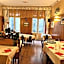 Hôtel Restaurant Les Arcades