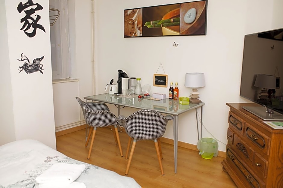 Chambre d'hôtes Au Coeur De NancyB&B