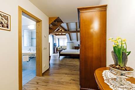 Suite with Garden View