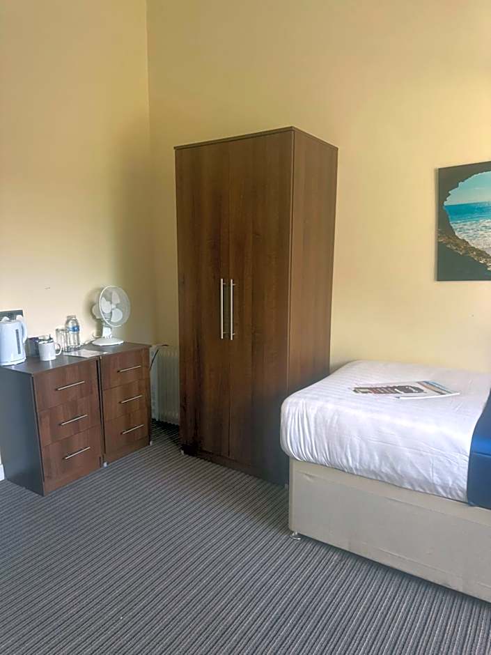 The New Brighton Hotel