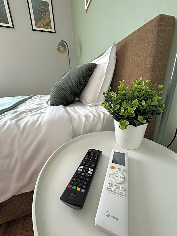 Kastélykert Vendégház Tata