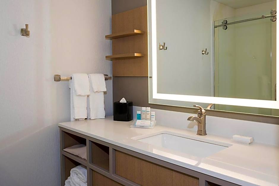 Hilton Garden Inn Grand Rapids East