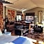Caracal Lodge