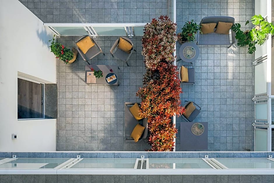 Nido Suite & Apartments