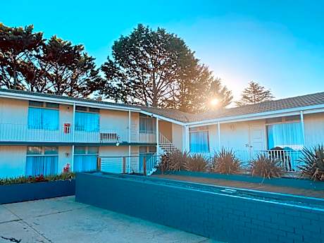 Redhill Cooma Motor Inn