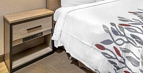 Superior King Room Smoke Free