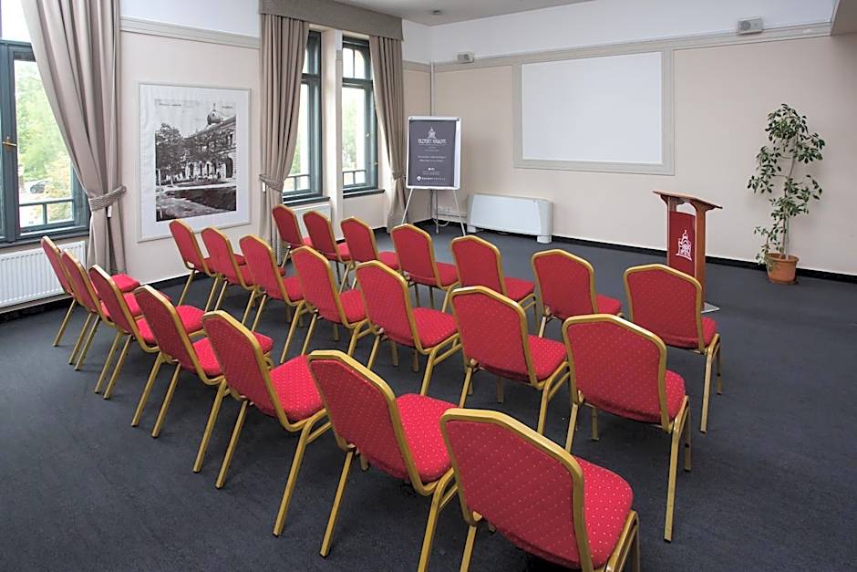 Erzsébet Királyné Szálloda