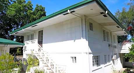 La Casa Blanca Beach Resort