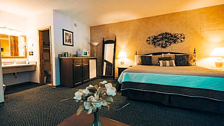 King Room - Non-Smoking