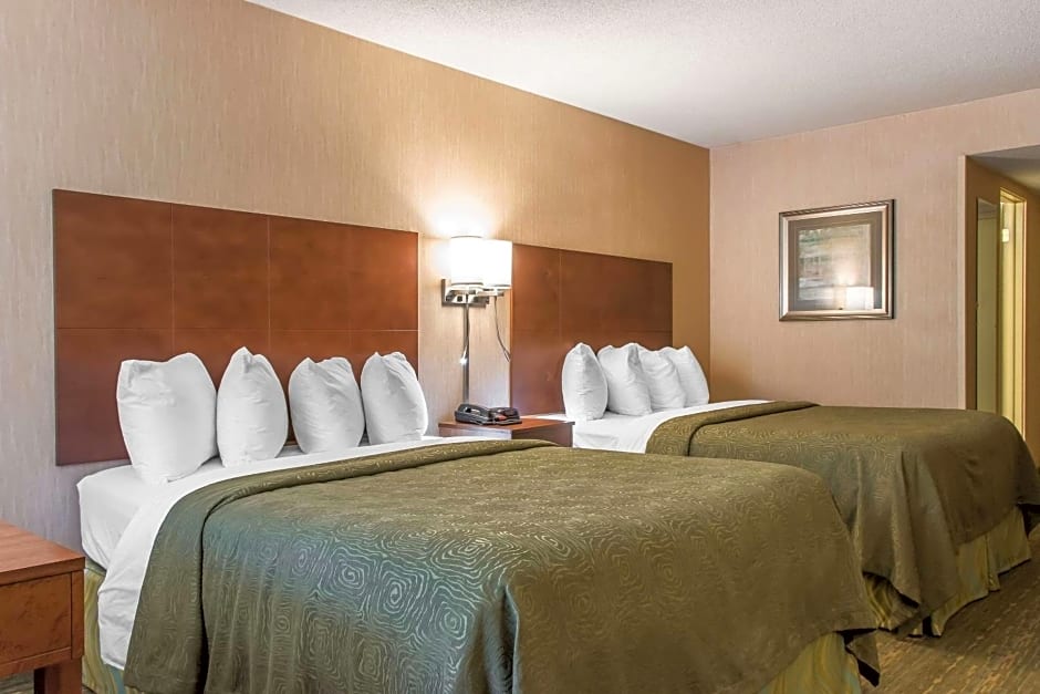 Quality Inn Bedford