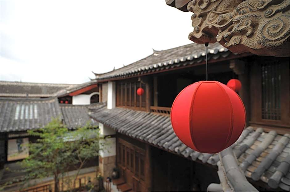 Blossom Hill Inn Lijiang Eminentland