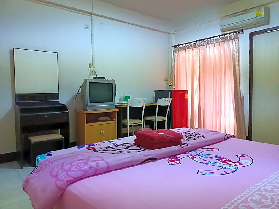 ทองธิดาอพาร์ทเม้นท์