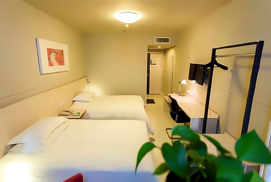 Jinjiang Inn Huaian Coach Station