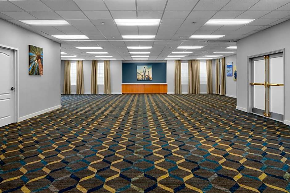 Residence Inn by Marriott Santa Clarita Valencia