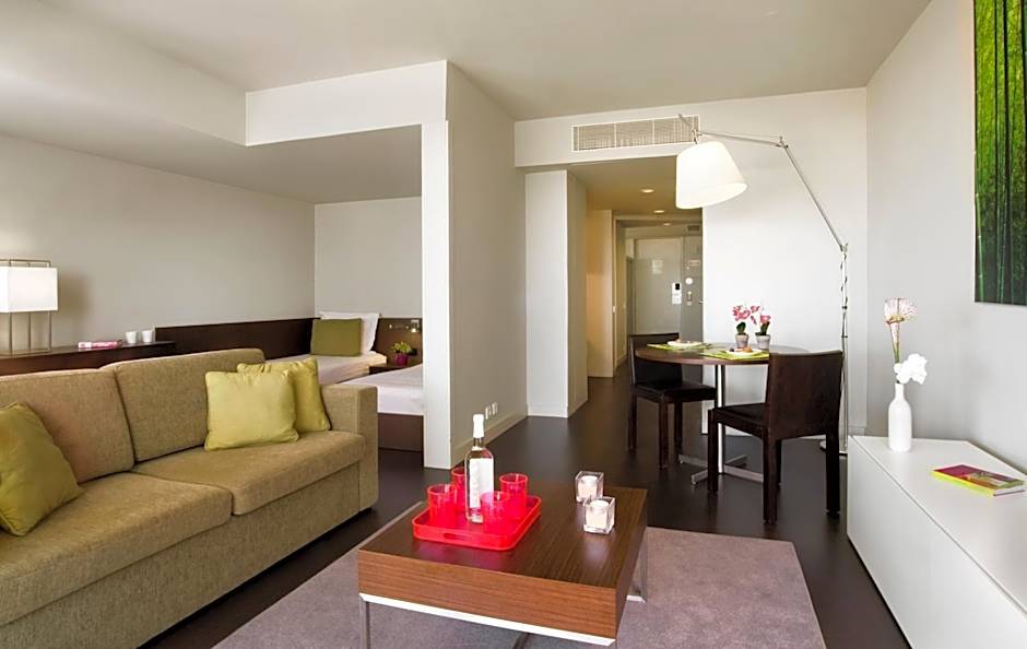 Aqualuz Troia Rio by The Editory