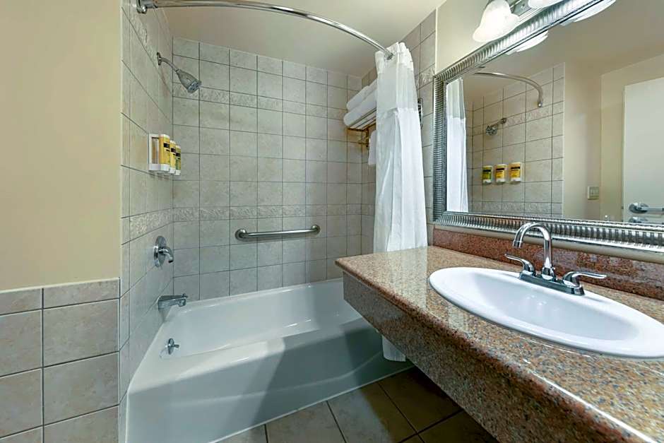 Best Western Plus Country Park Hotel