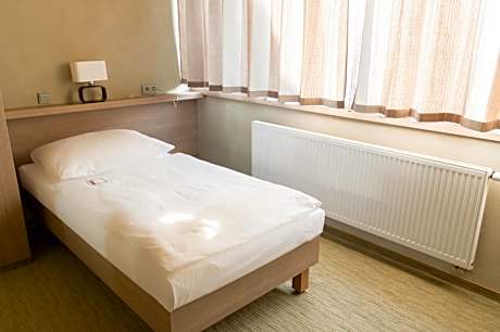 Single Room - Disability Access